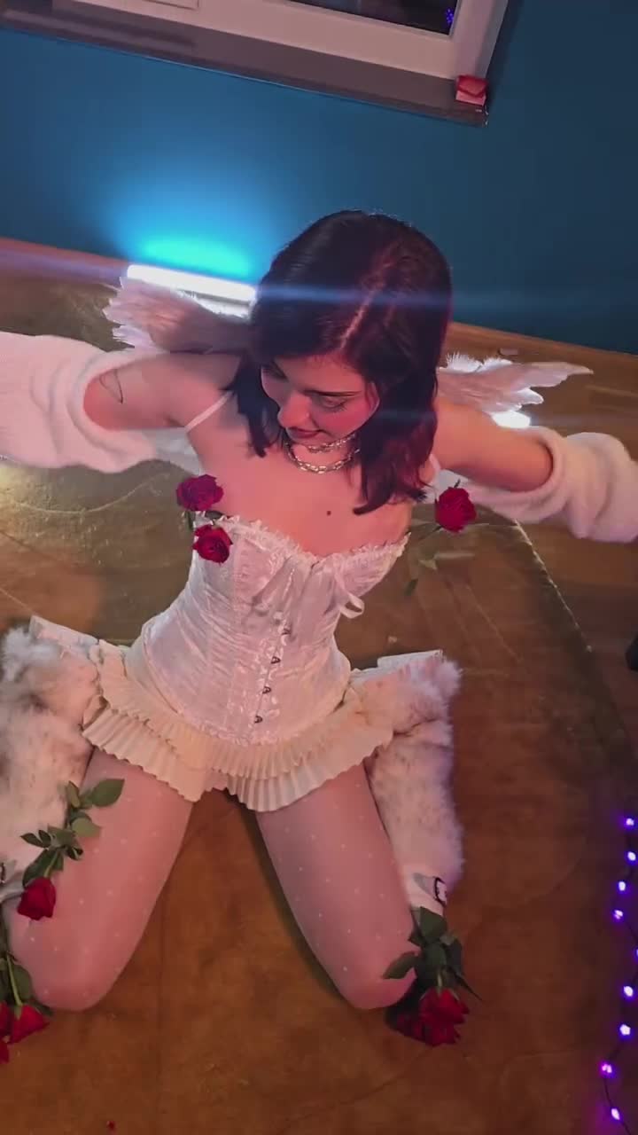 AnniTheDuck — White Lingerie In Bedroom thumbnail