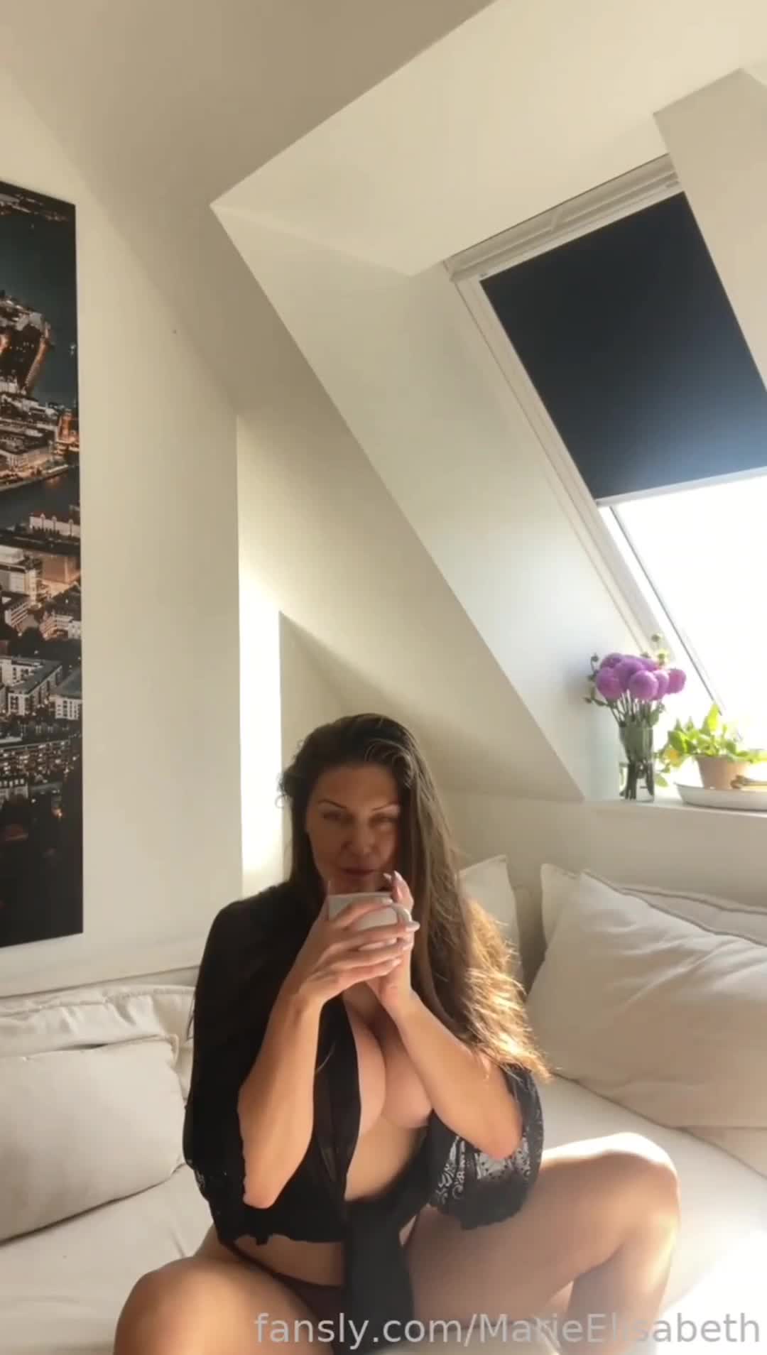 Video 1425446 from Miss Marie Elisabeth