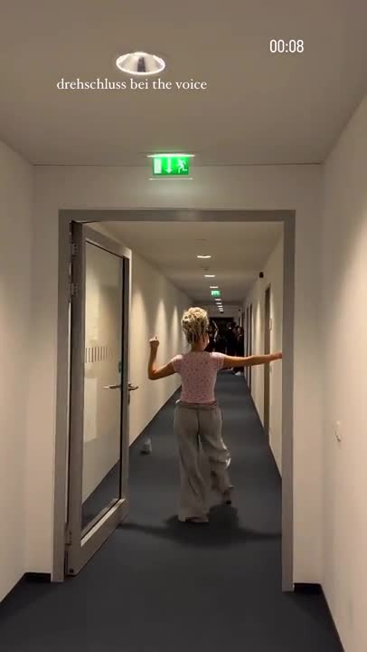 Video 1426823 from Shirin David
