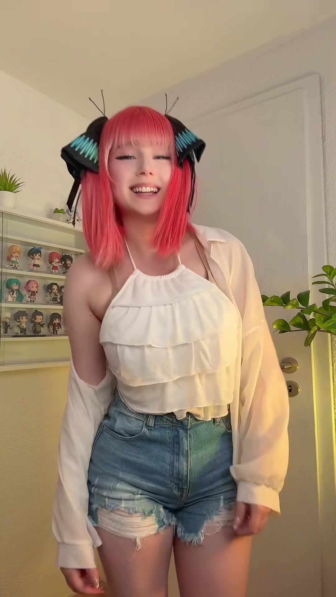 Video 1429339 from Upminaa