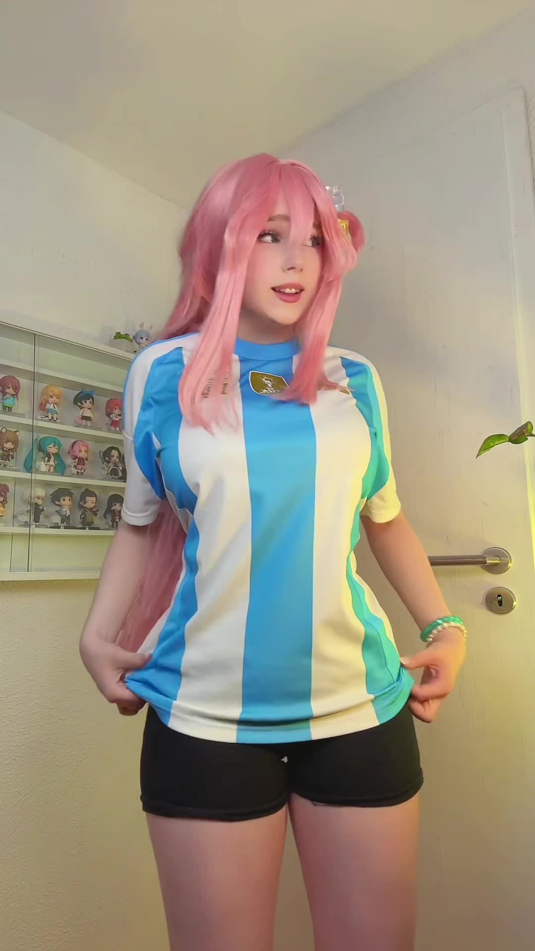Video 1429392 from Upminaa