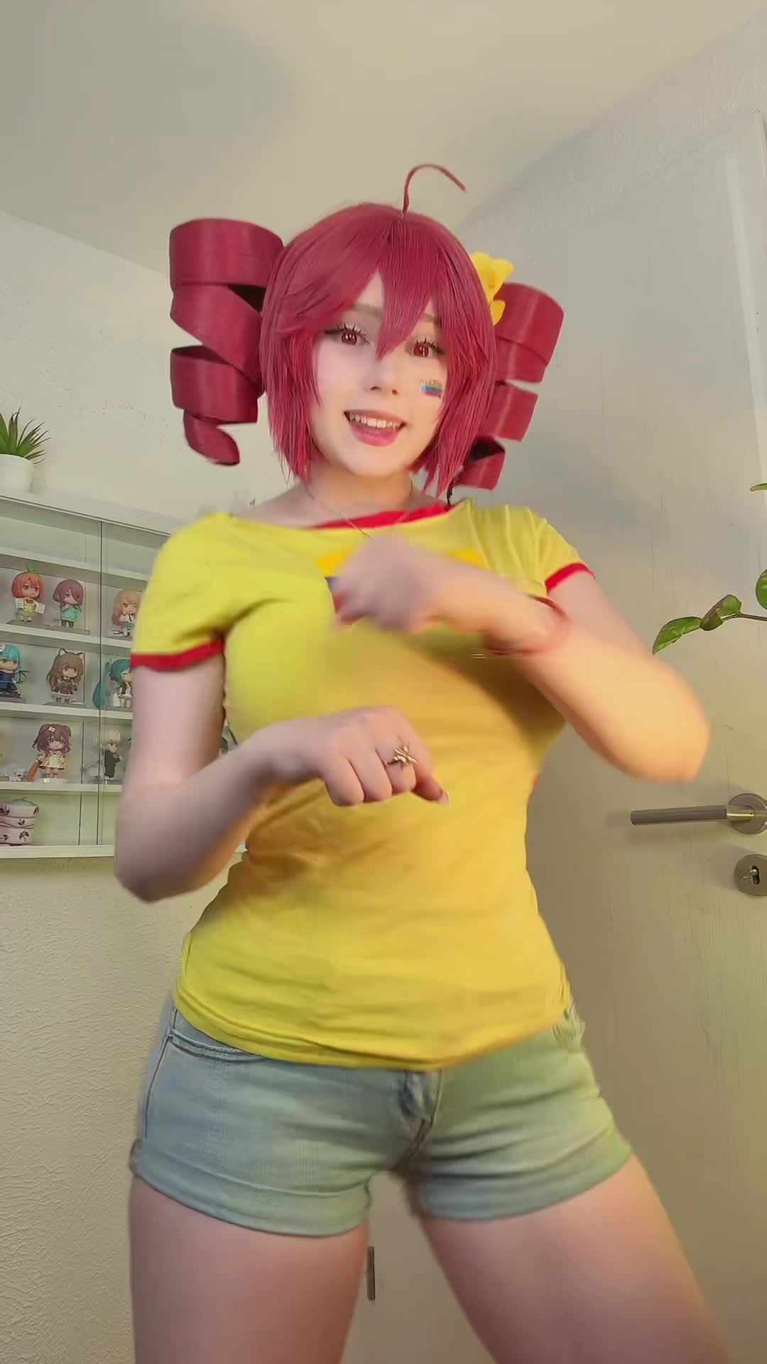 Video 1429393 from Upminaa
