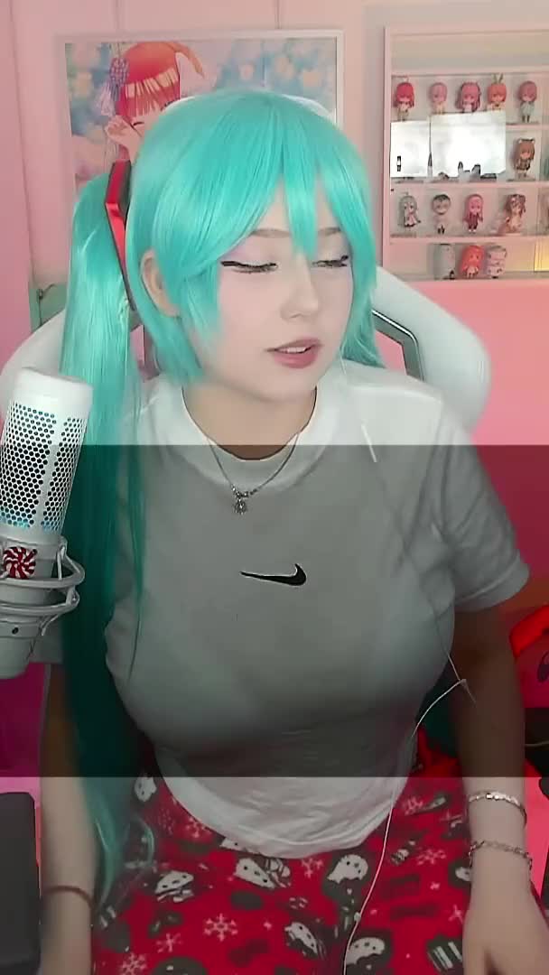 Video 1429406 from Upminaa