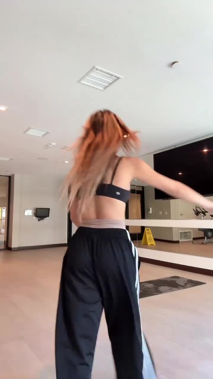 Video 1429546 from sophia.frutos | phia.liz