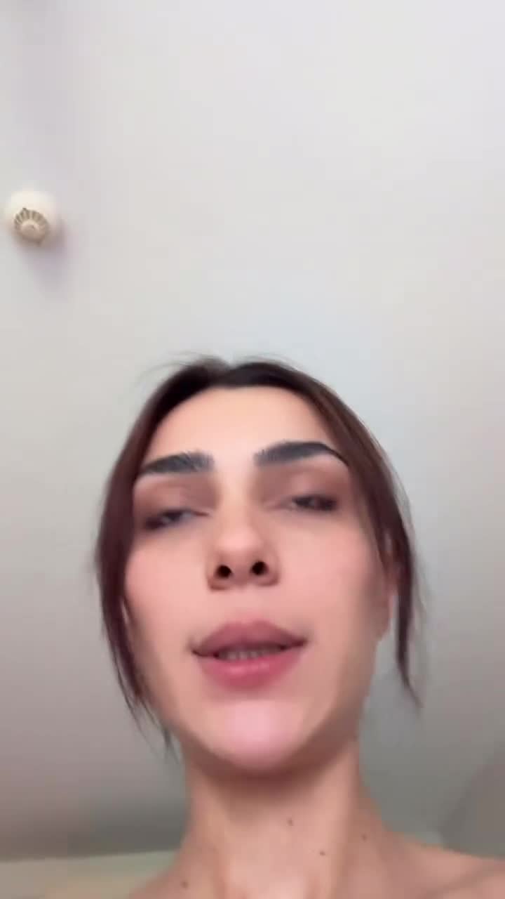 Video 1429809 from Kübra "Miranda" Çamlıbel