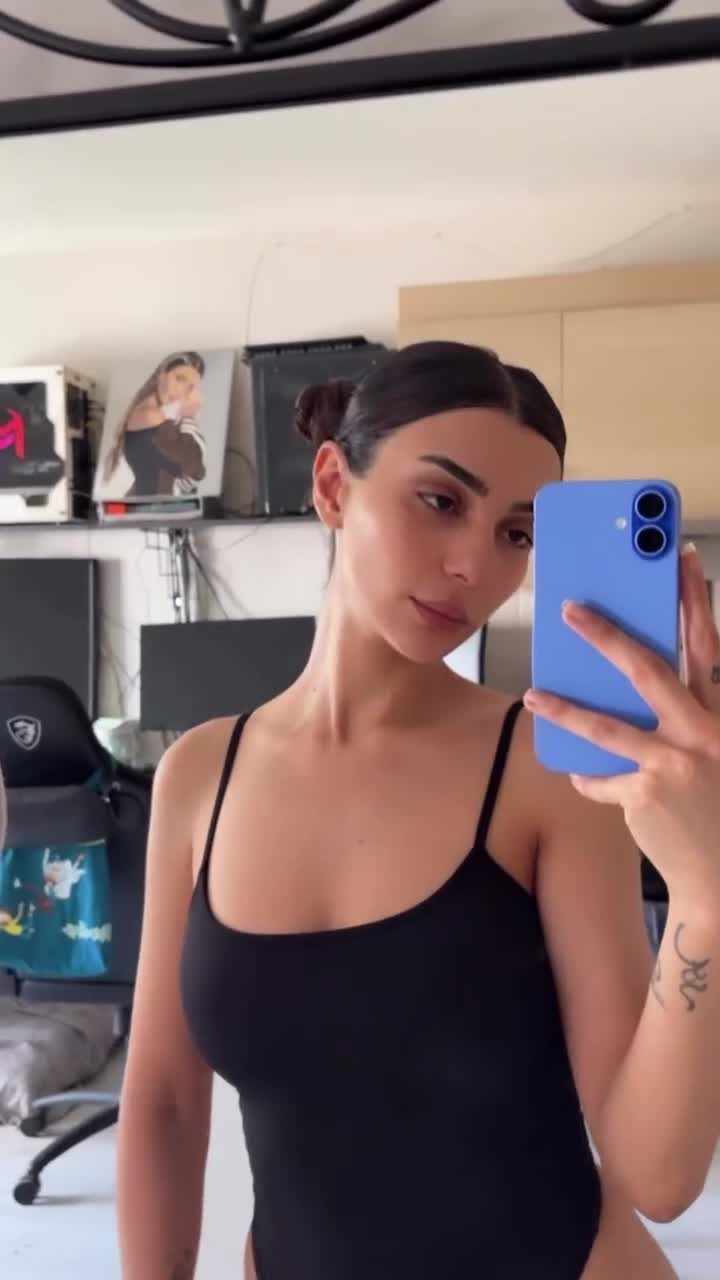 Video 1429834 from Kübra "Miranda" Çamlıbel