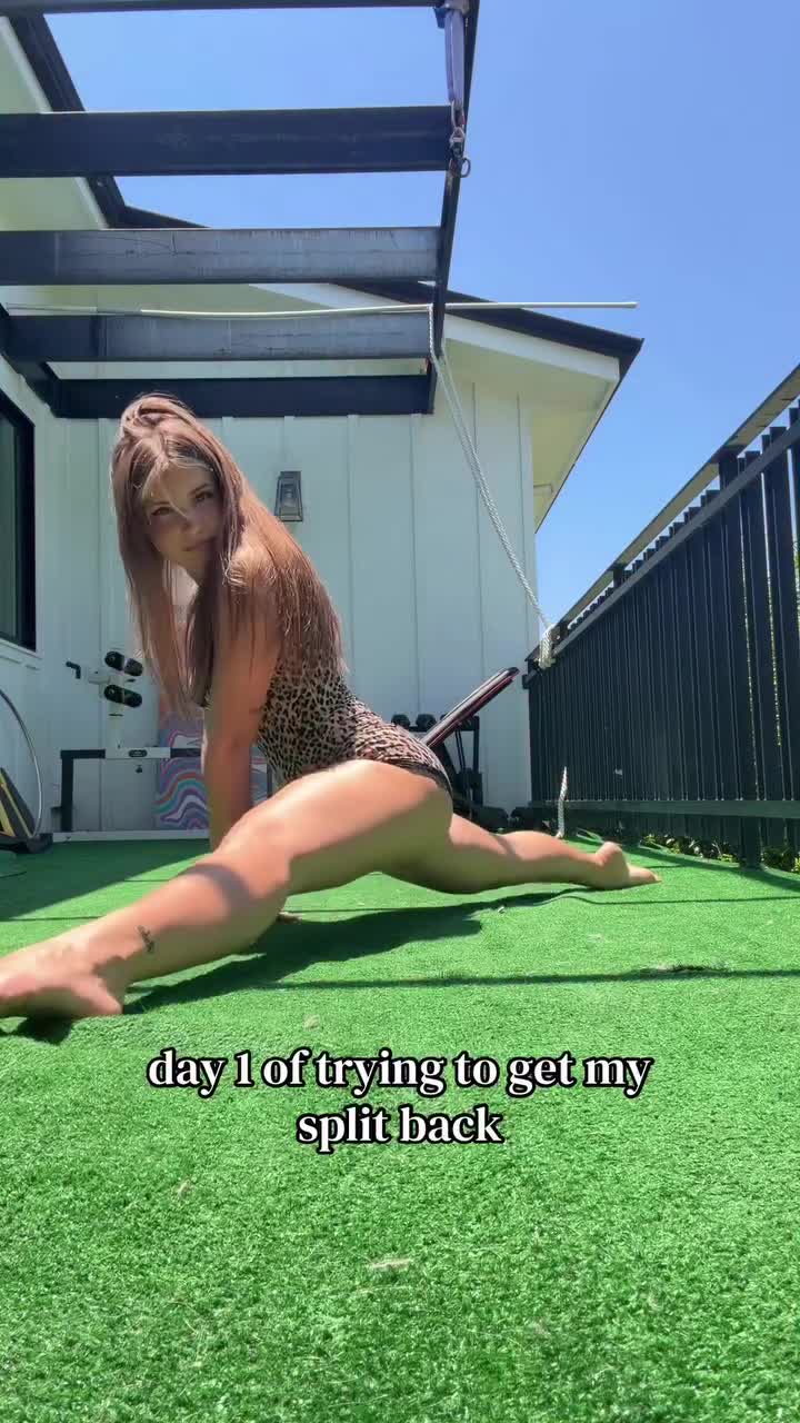 Piper Rockelle — Topless Outdoors (4) thumbnail