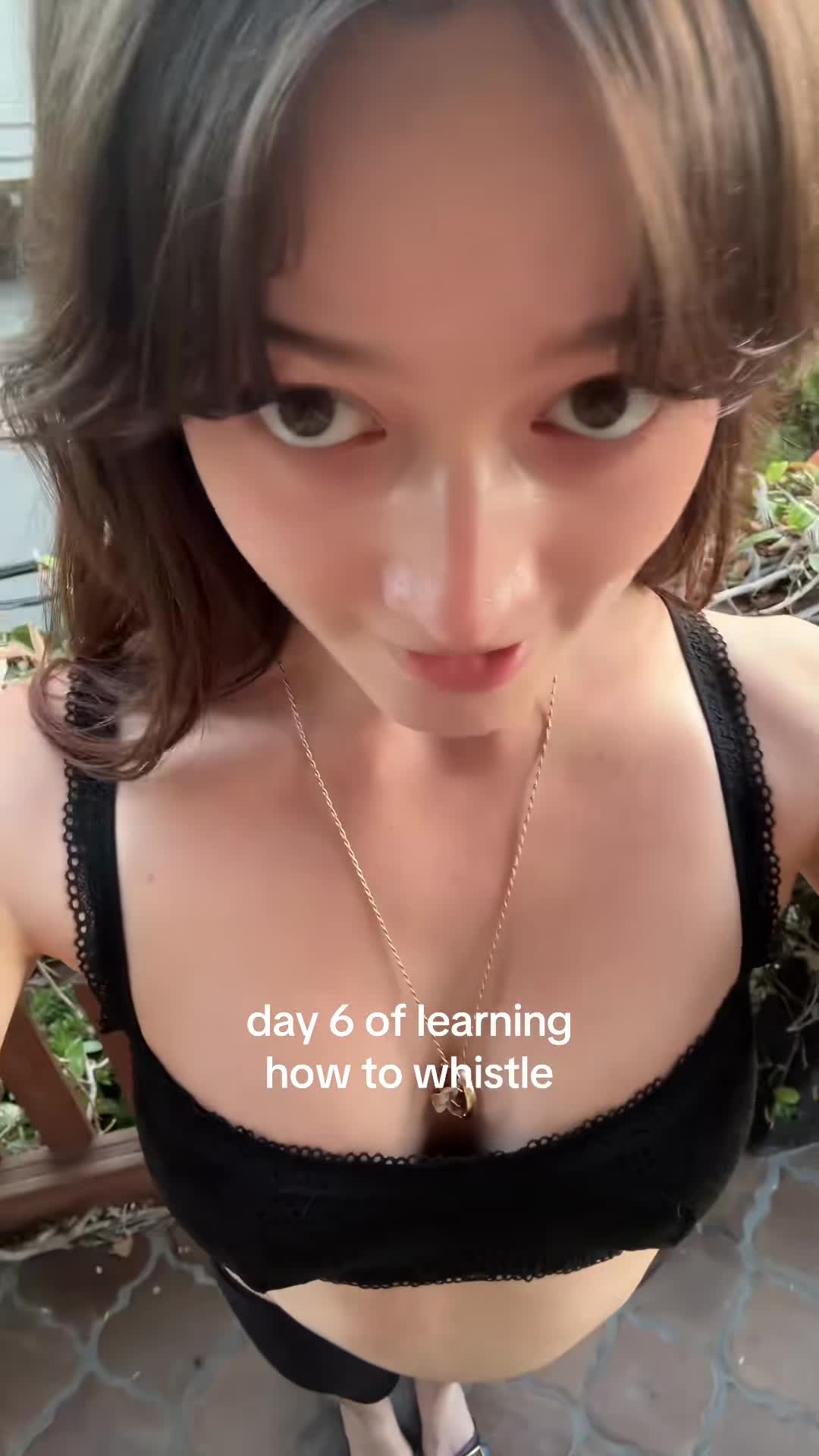 Video 1435001 from caitlinerinoneill