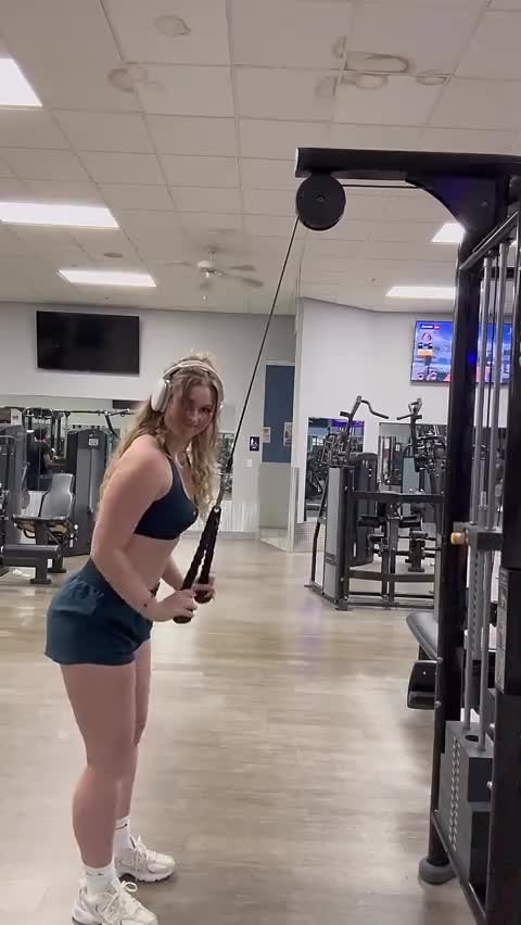 Video 1435721 from Sondra Blust