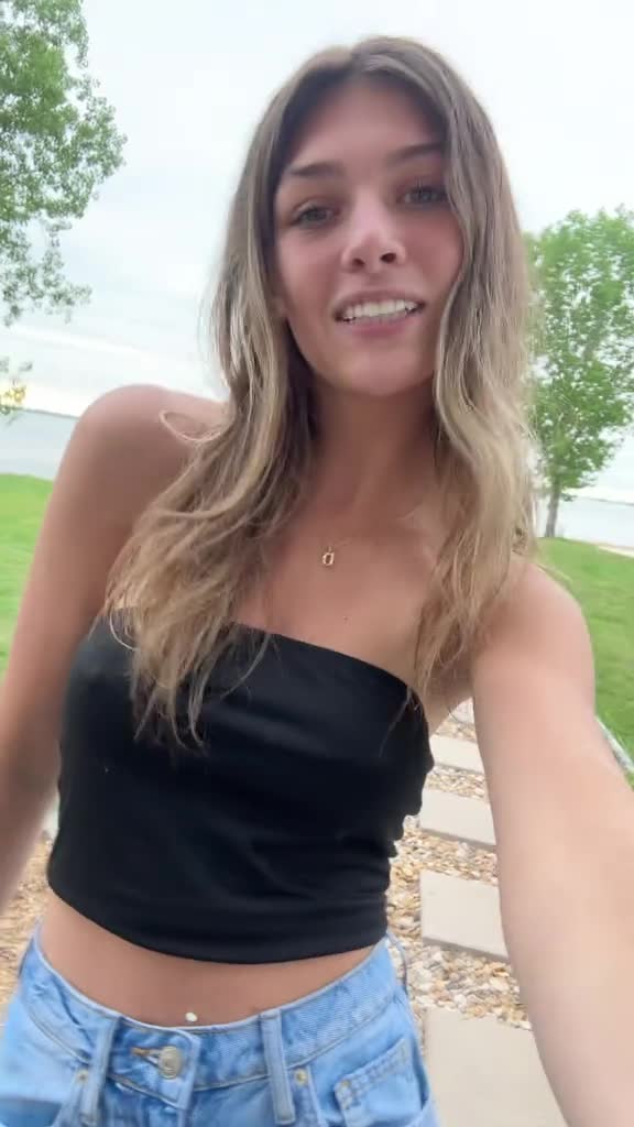 Video 1437242 from Bethany Espinoza | bethany_.marie | bethany_789