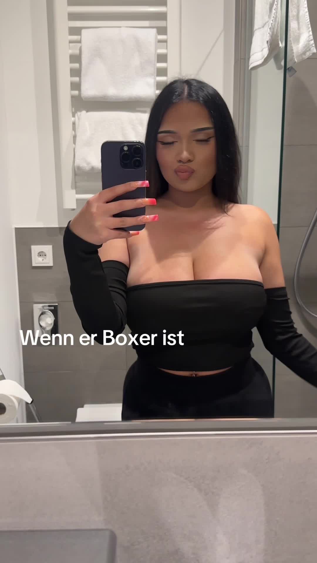 Video 1572 from Celina Melon