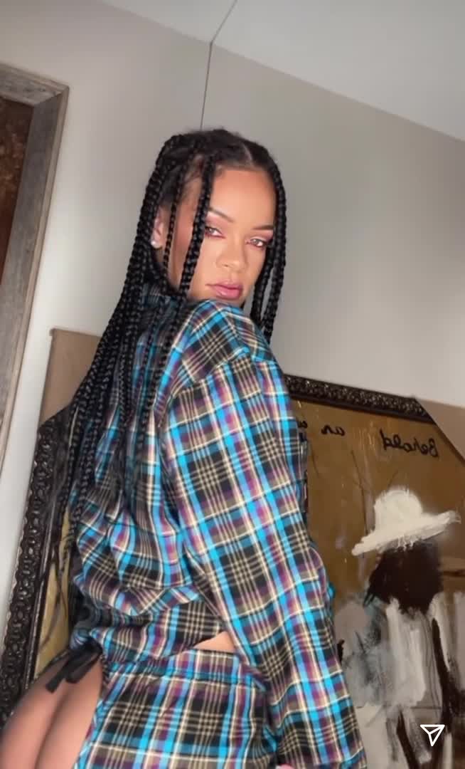 Video 2632 from Rihanna