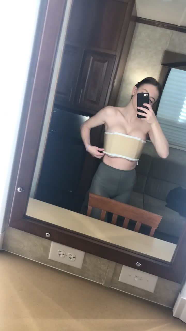 Video 2882 from Sydney Sweeney