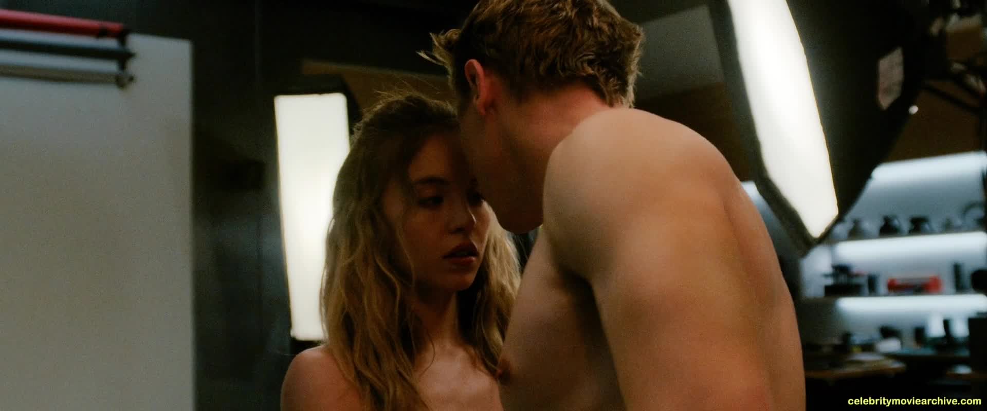 Video 3266 from Sydney Sweeney