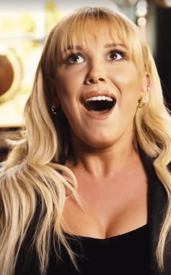 Video 3354 from Millie Bobby Brown