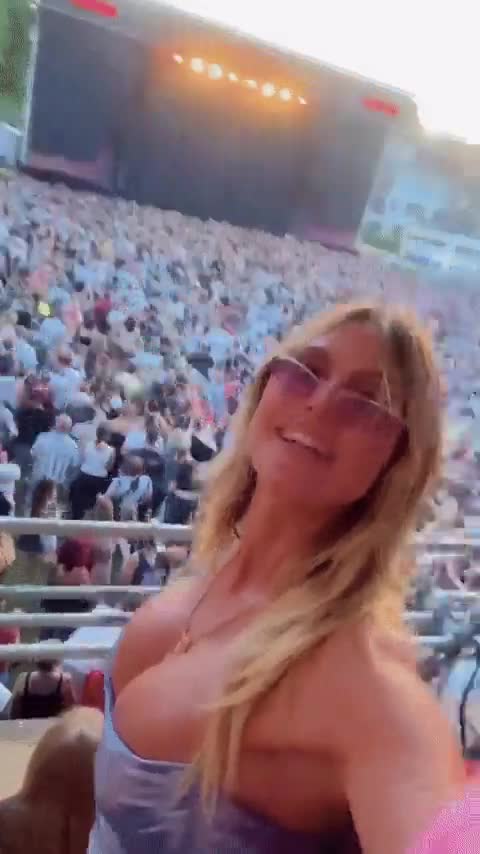 Video 3480 from Heidi Klum