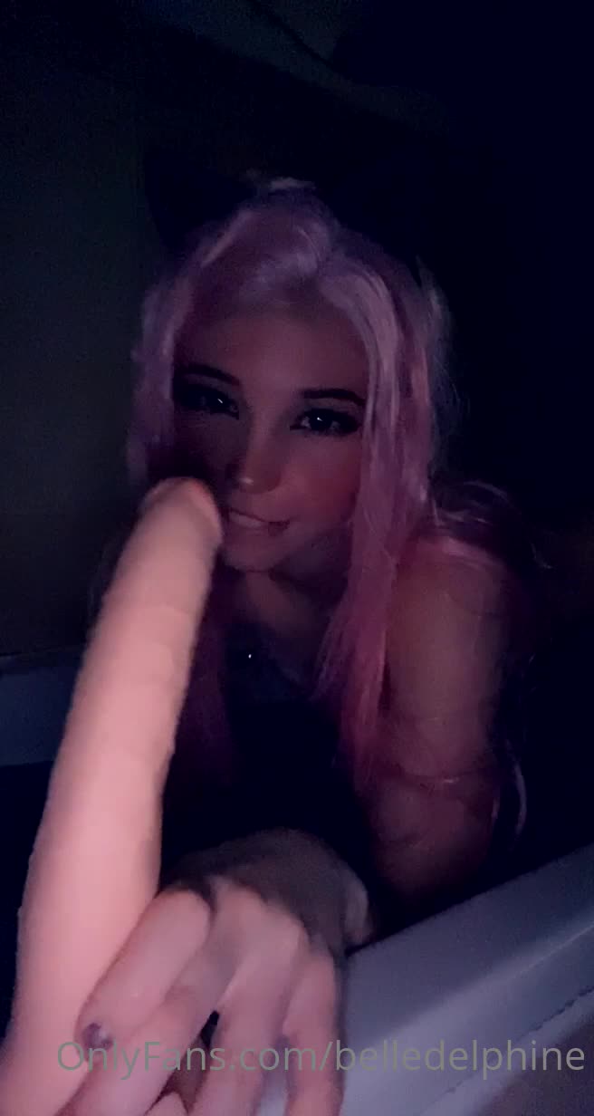Video 4208 from Belle Delphine
