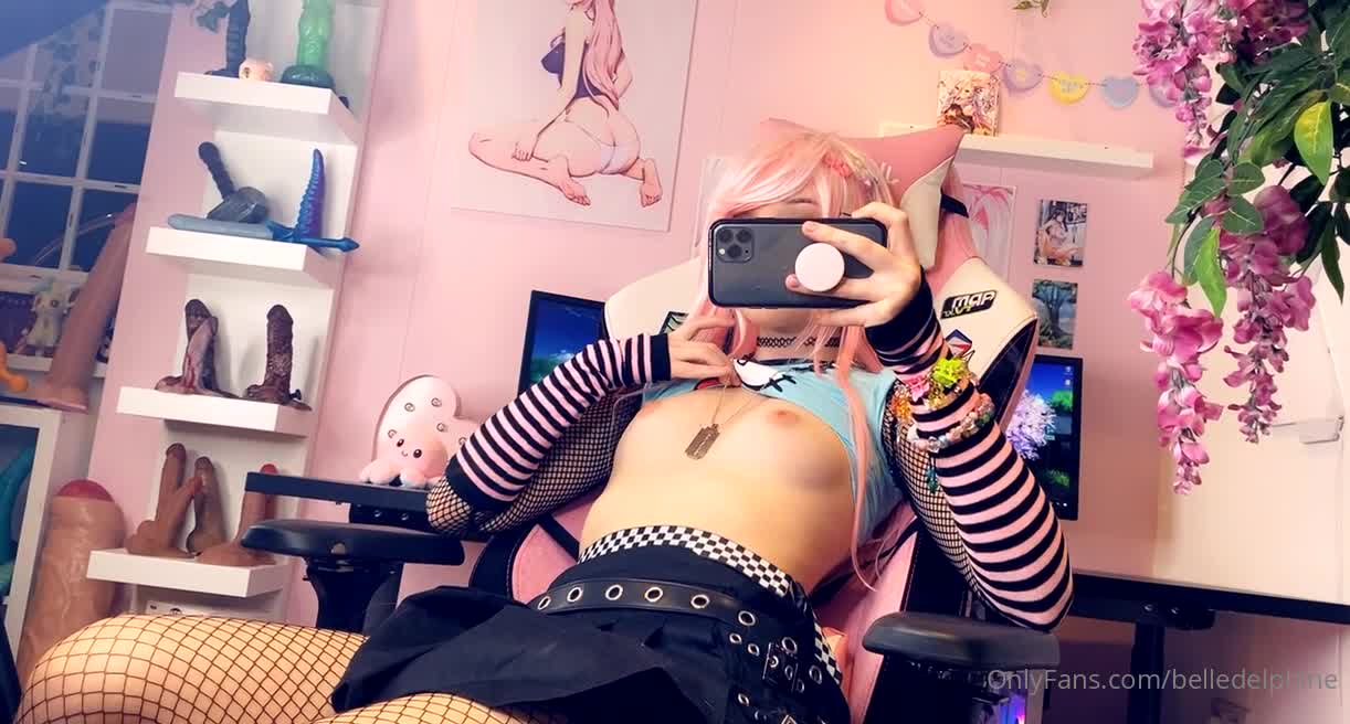 Video 4426 from Belle Delphine