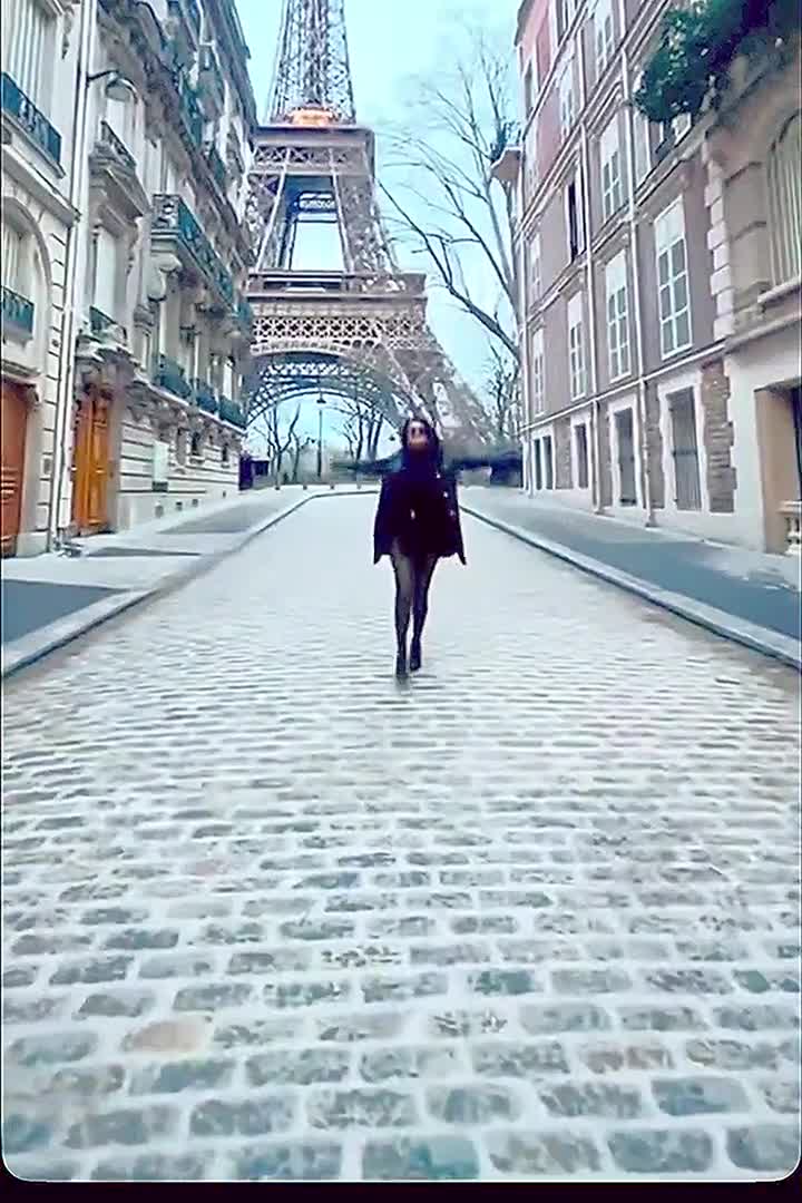 Video 4512 from Selena Gomez