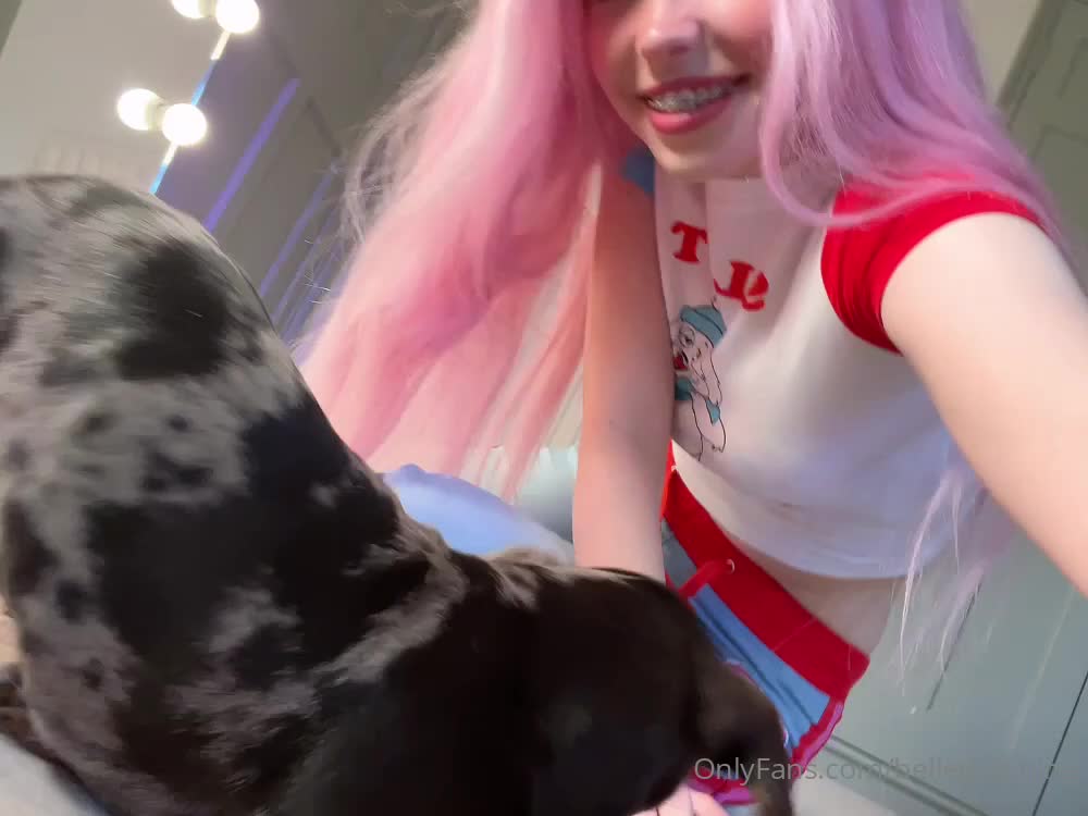 Video 4553 from Belle Delphine