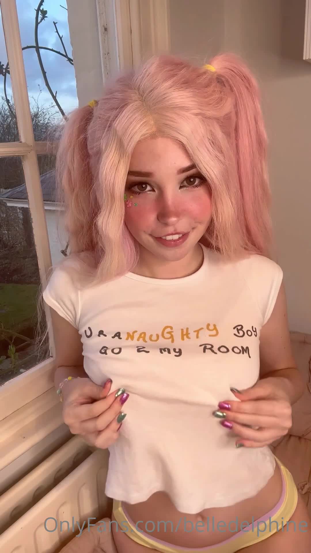Video 4746 from Belle Delphine