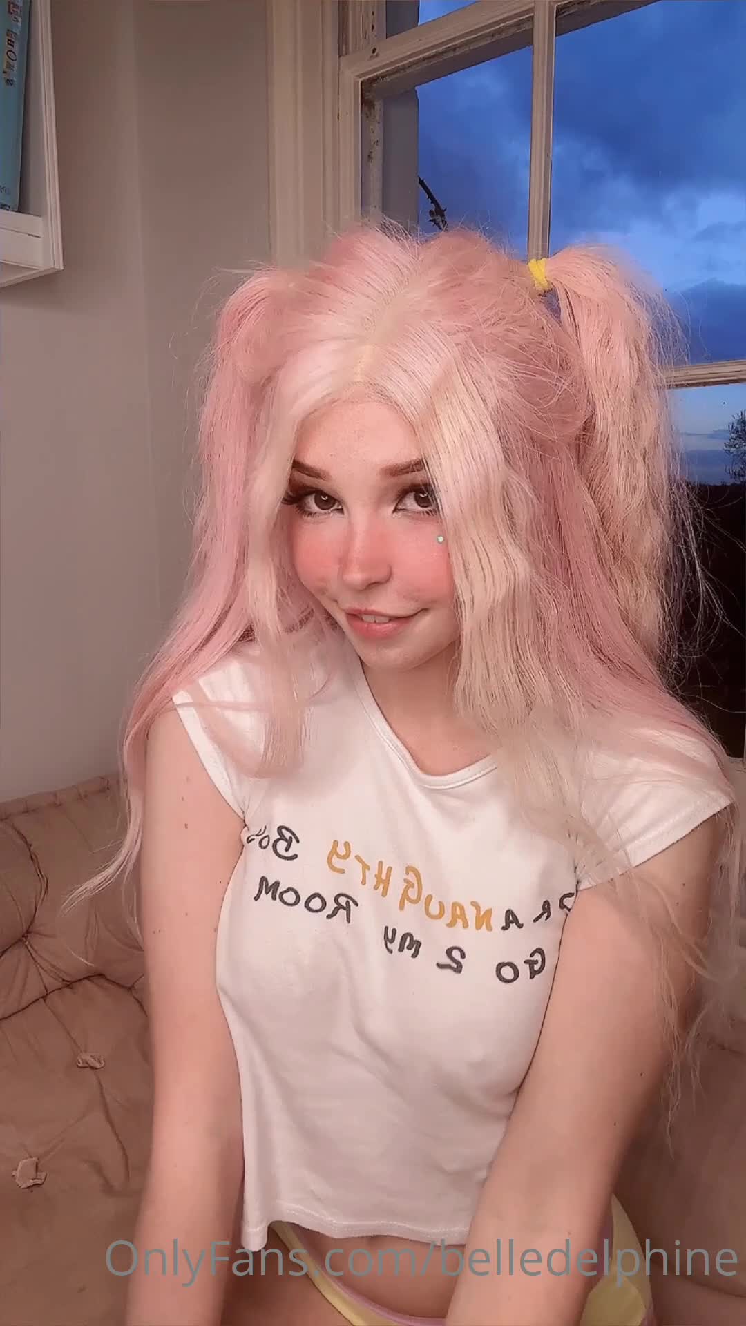 Video 4747 from Belle Delphine