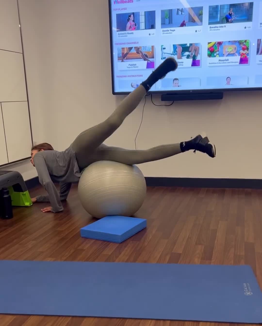 Video 4985 from Zendaya