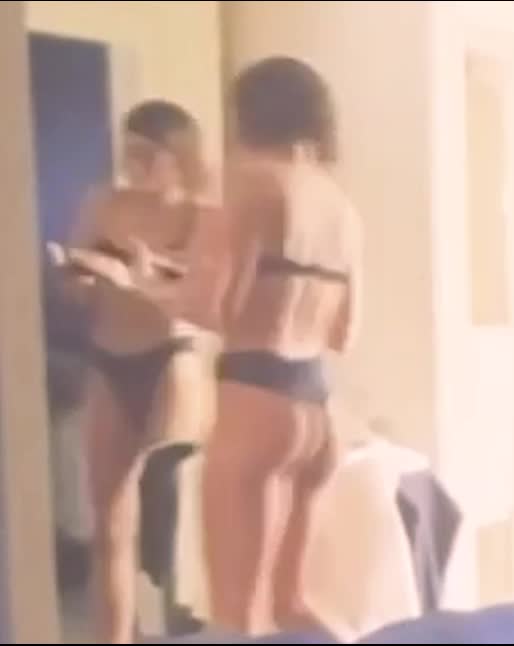 Video 4987 from Zendaya