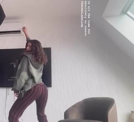 Video 5025 from Zendaya