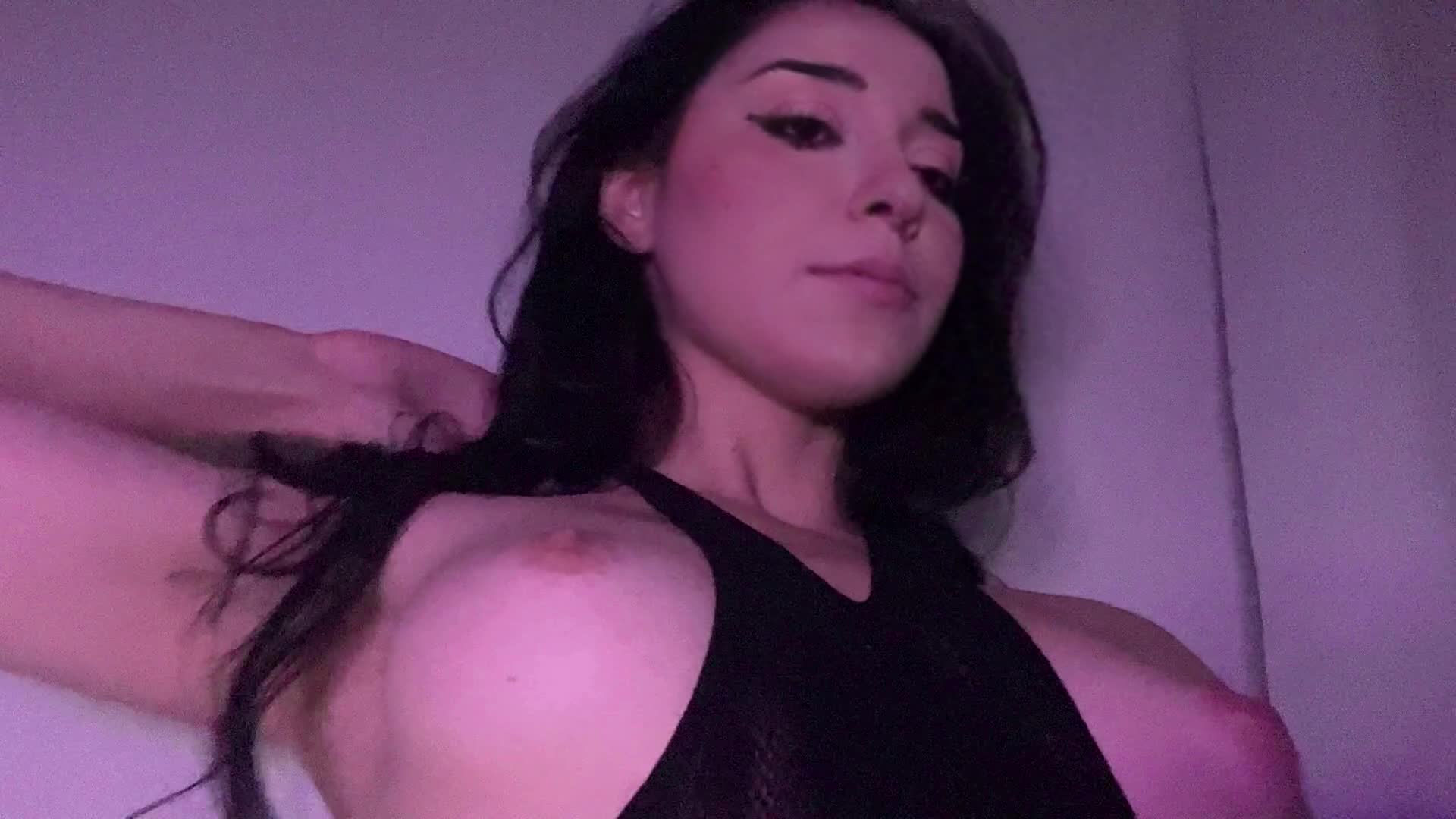 Video 5839 from AnniTheDuck