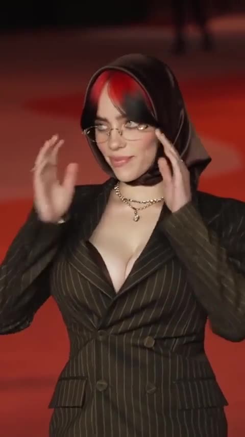 Video 5986 from Billie Eilish