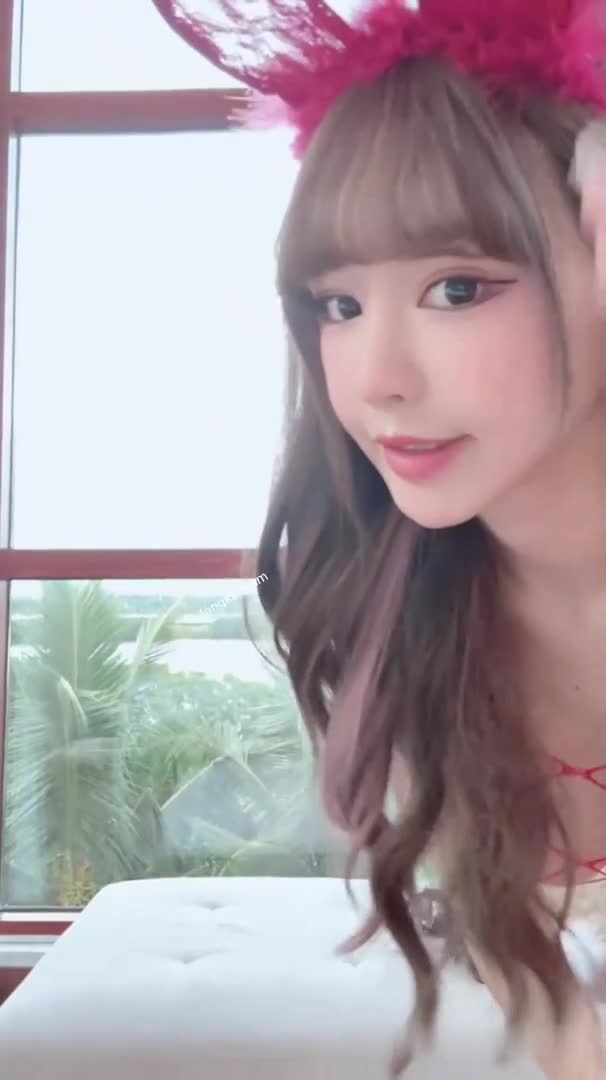 Video 1441828 from Zhu Ke Er / 朱可 / barbie可儿