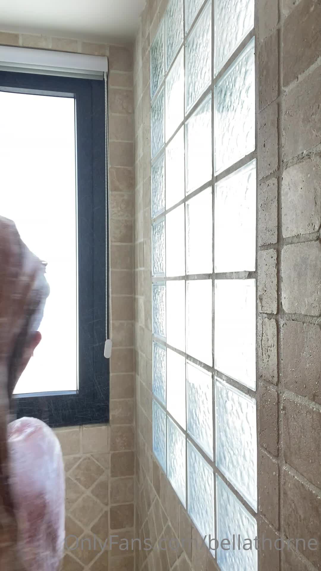 Video 7560 from Bella Thorne