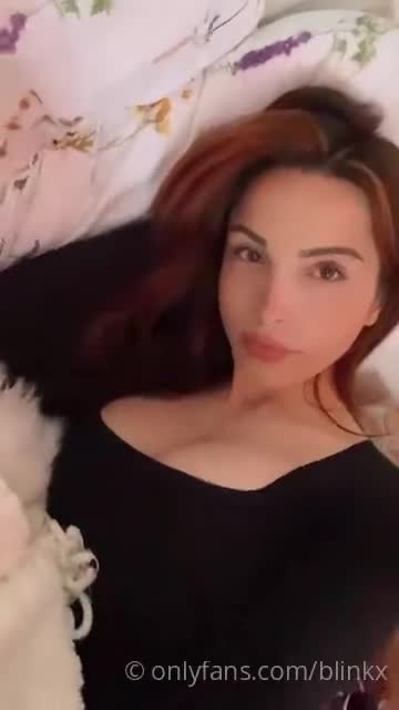 Video 7761 from Liz Blinkx