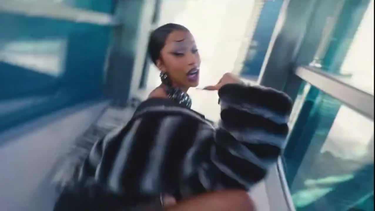 Video 7901 from Cardi B