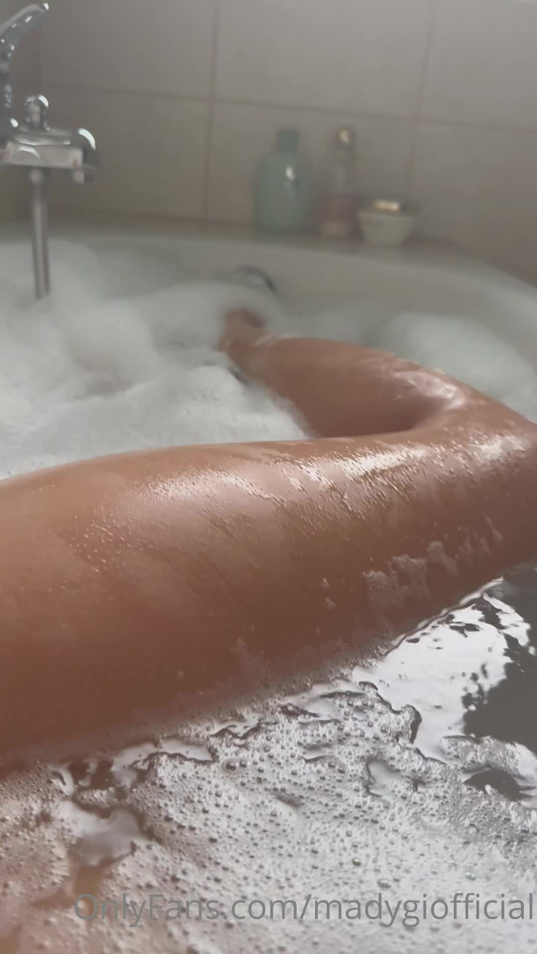 Video 8128 from Mady Gio