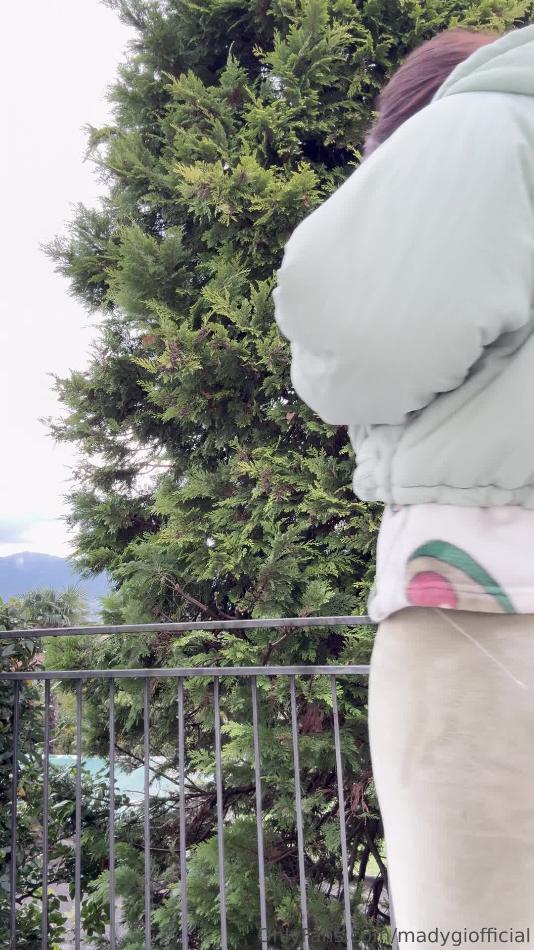 Video 8155 from Mady Gio