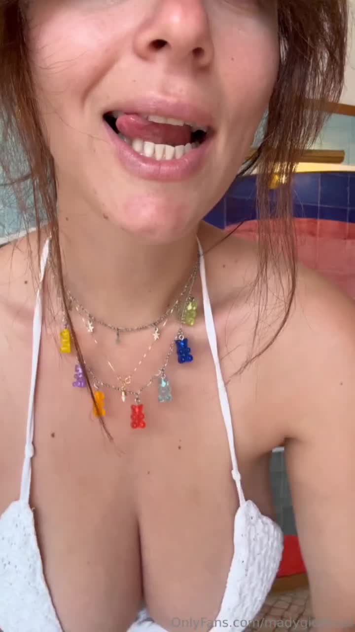 Video 8212 from Mady Gio