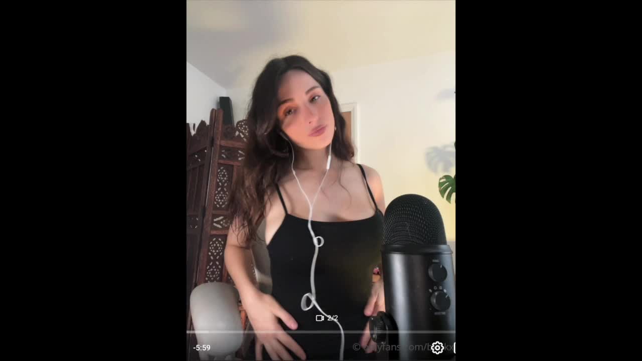 Video 8390 from Liz Blinkx