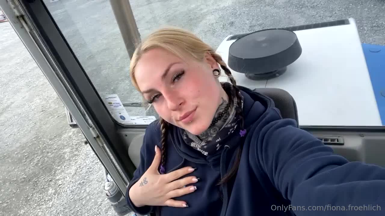 Video 8904 from fionafroehlich