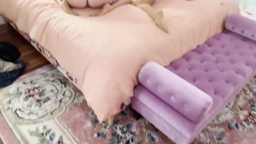Video 8985 from Lena The Plug