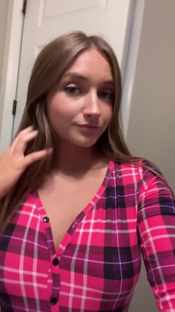 Video 9019 from Skylar Mae