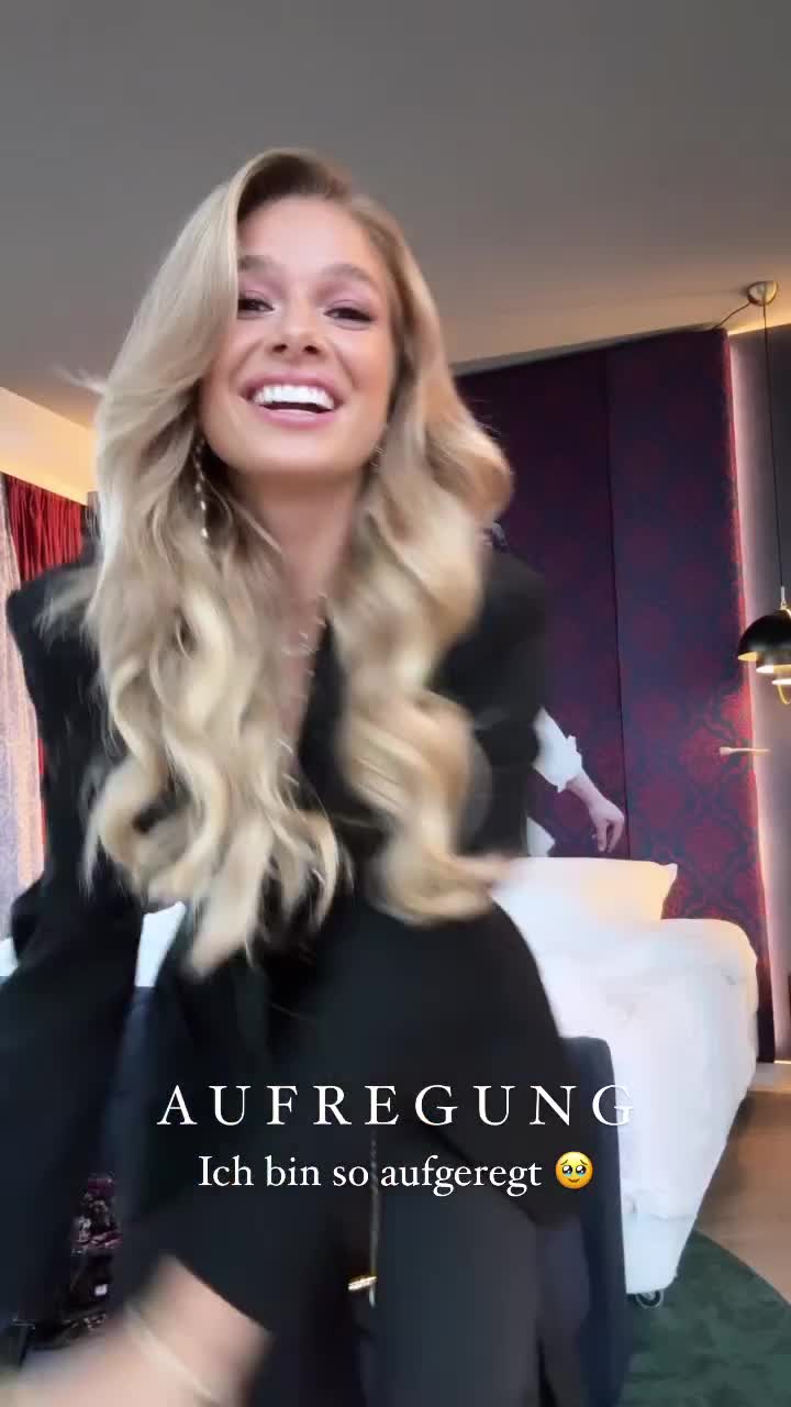 Video 9523 from Lola Weippert