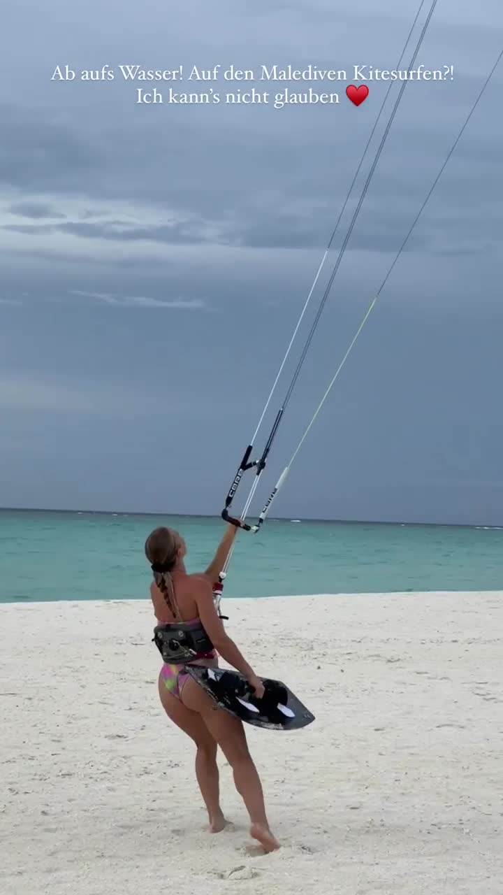 Video 9547 from Lola Weippert