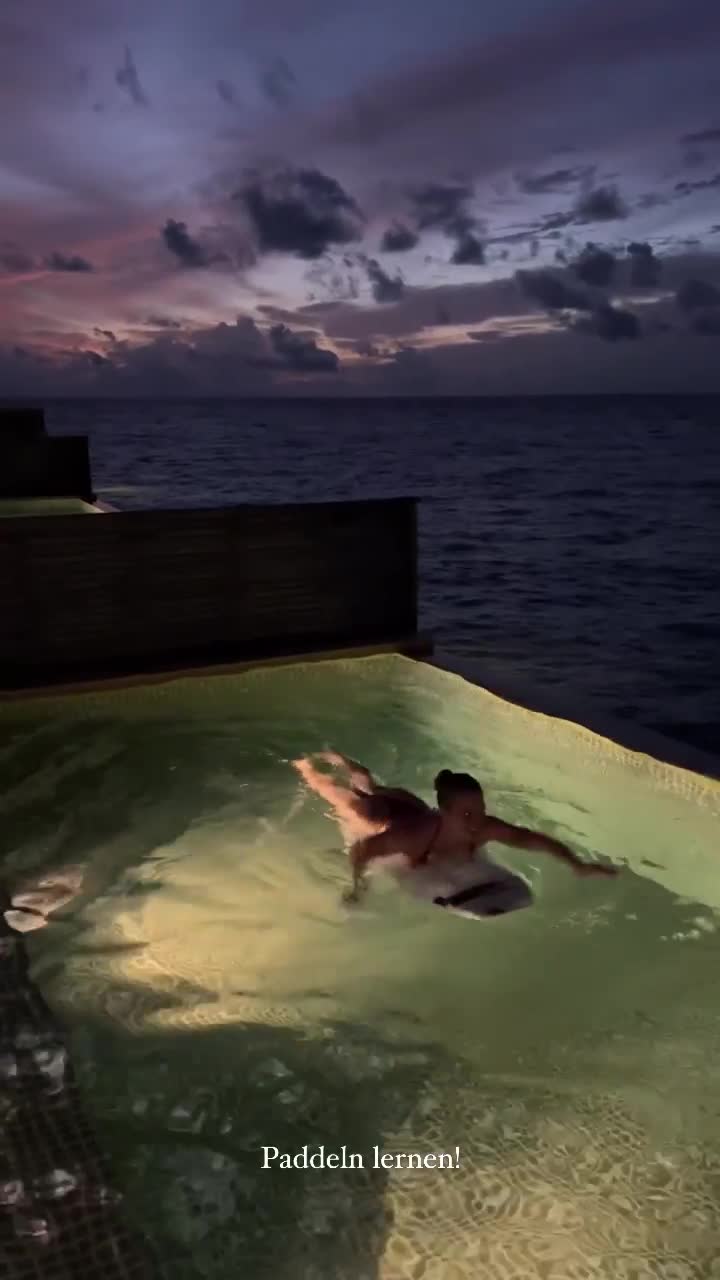 Video 9548 from Lola Weippert