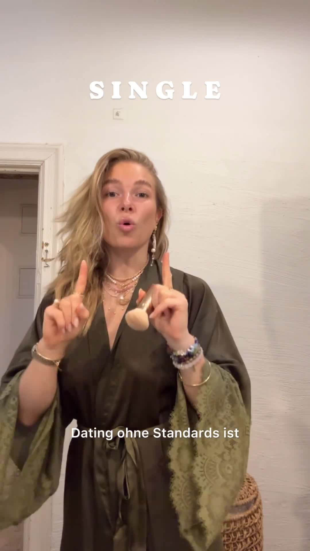 Video 9626 from Lola Weippert