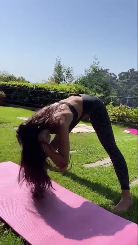 Video 9994 from Dua Lipa