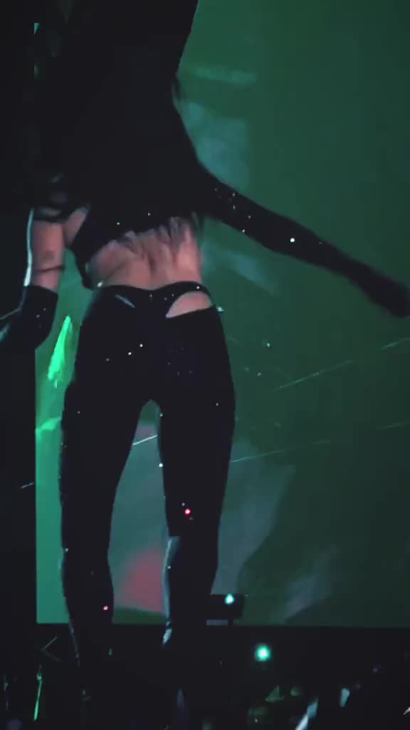 Video 9998 from Dua Lipa