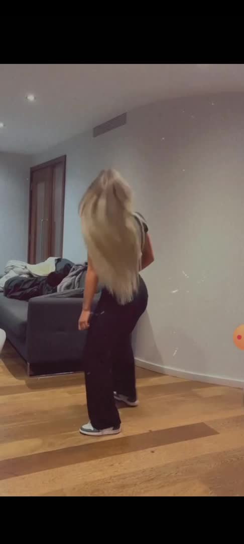 Video 10963 from Alisha Lehmann