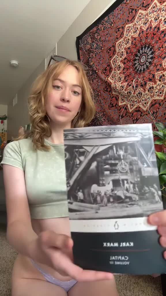 Video 1447322 from bug.universe